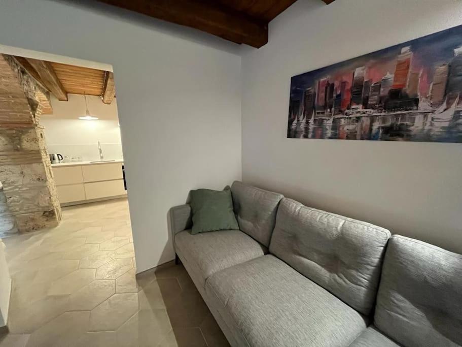 Charme In Centro With Private Parking Apartamento Ascoli Piceno Exterior foto