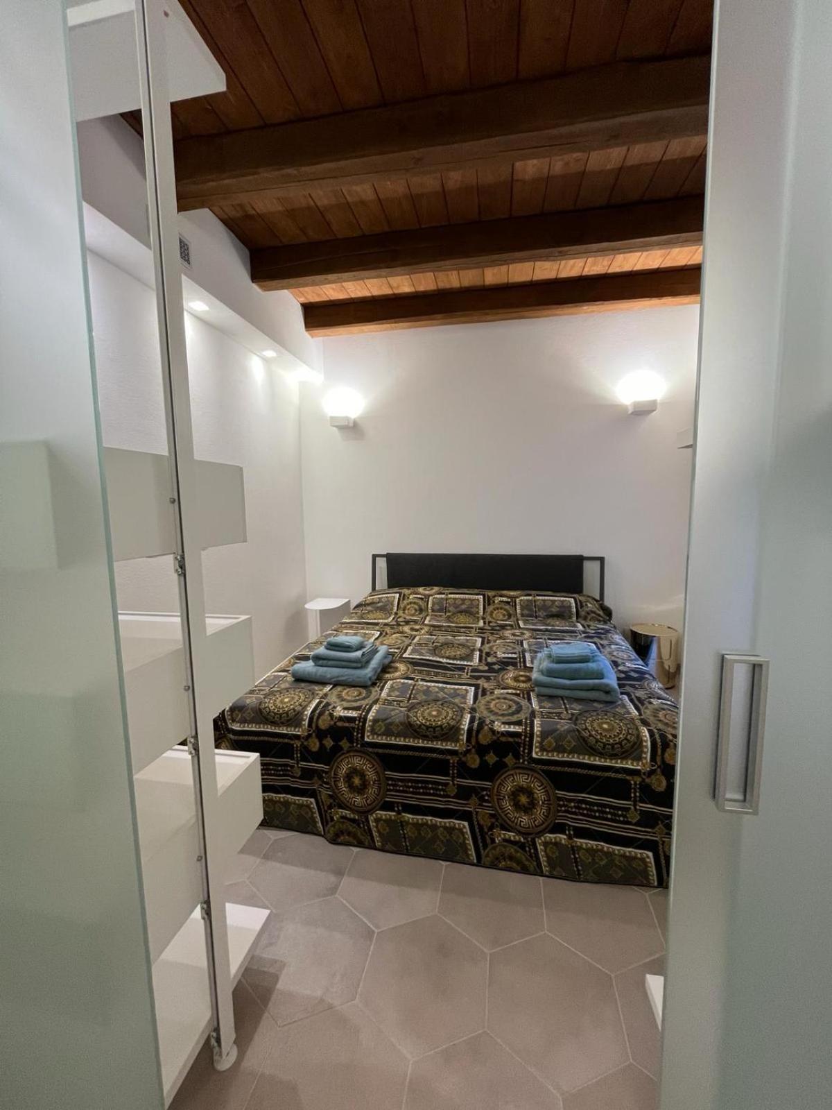 Charme In Centro With Private Parking Apartamento Ascoli Piceno Exterior foto