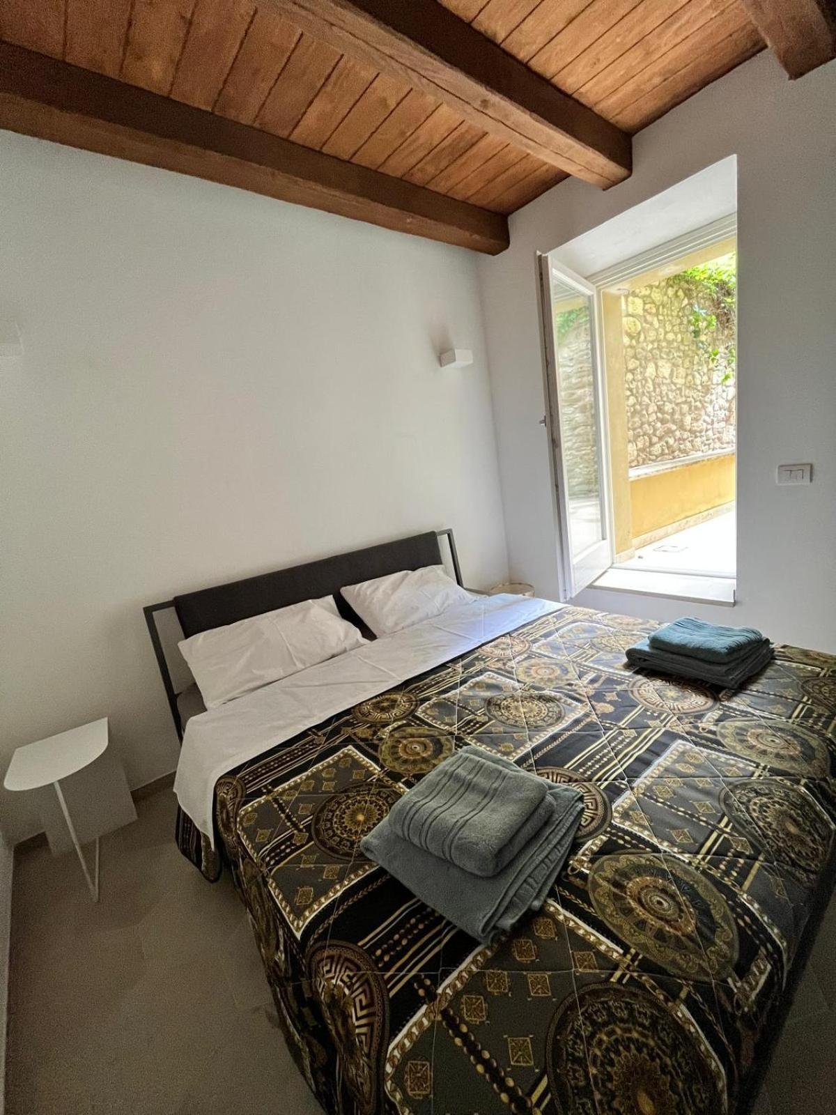 Charme In Centro With Private Parking Apartamento Ascoli Piceno Exterior foto